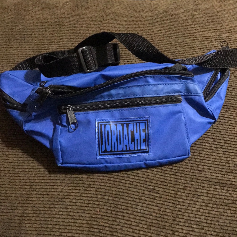 JODACHE VINTAGE VYNL FANNY PACK